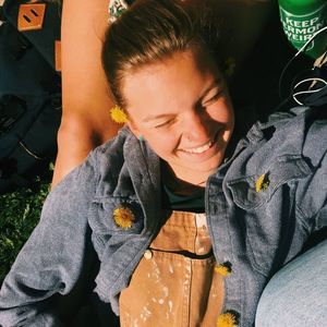 Meet your Posher, Eliza